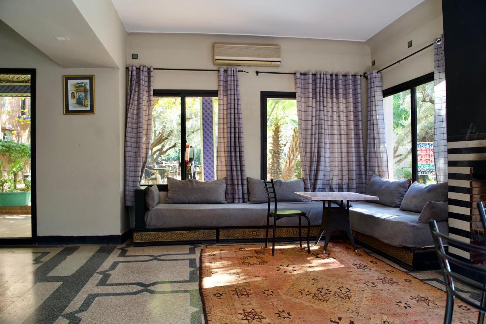 Hotel Le Coq Hardi Ait Ourir Exterior photo