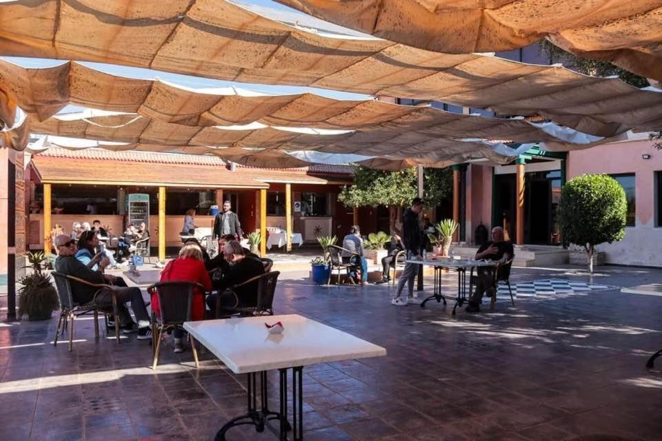 Hotel Le Coq Hardi Ait Ourir Exterior photo