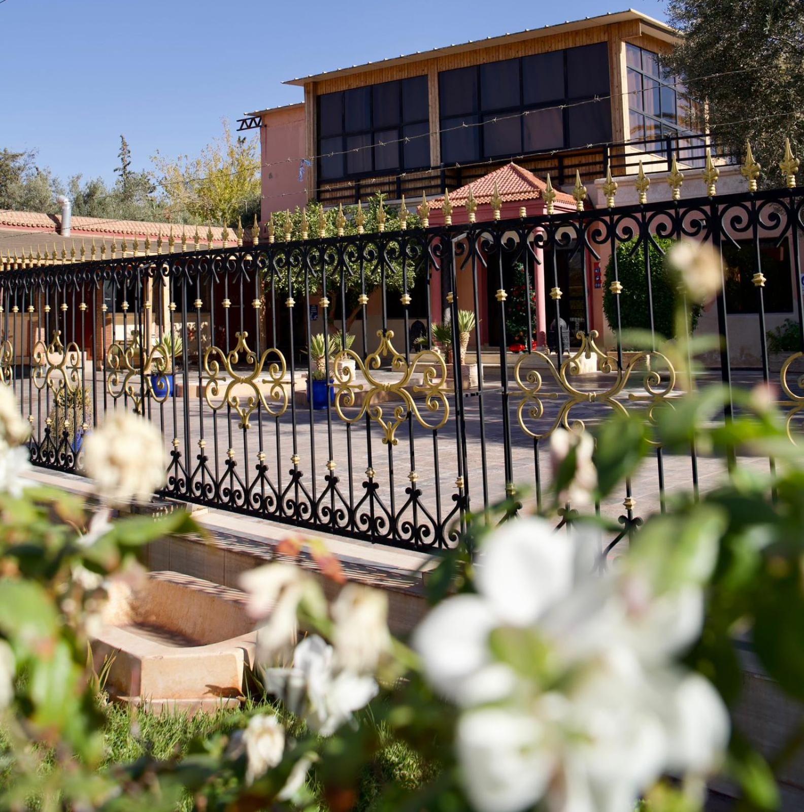 Hotel Le Coq Hardi Ait Ourir Exterior photo